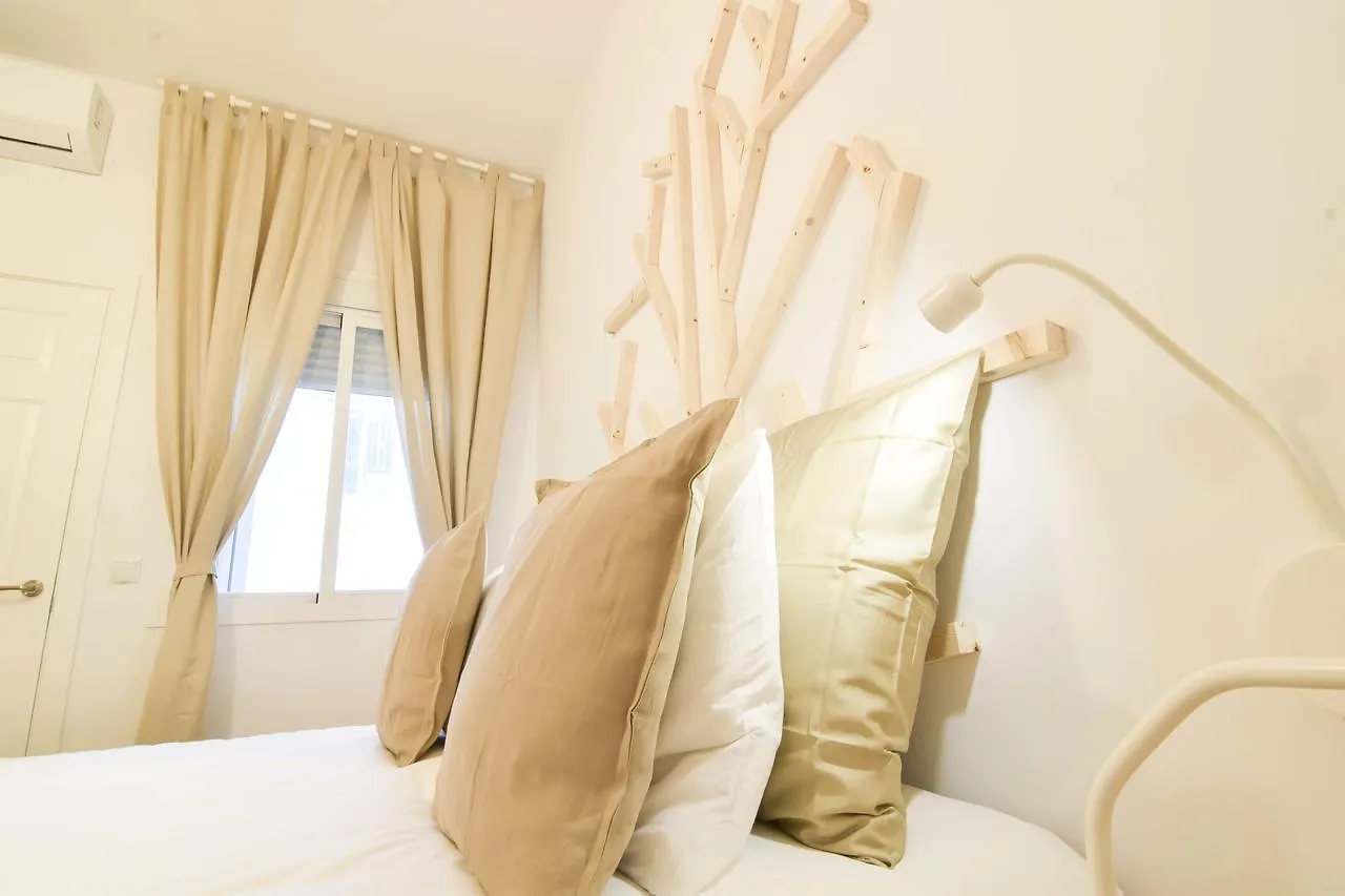 Letmalaga Center White Apartment